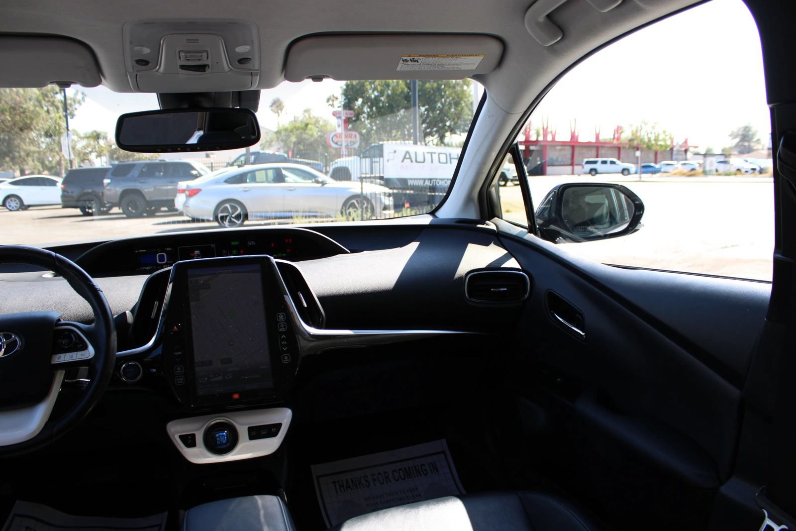 Used 2017 Toyota Prius Prime Advanced FWD image 21