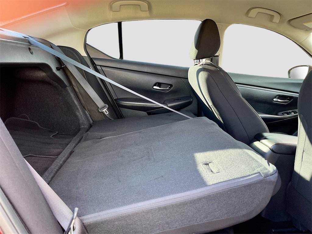 Used 2023 Nissan Sentra SV w/ Trunk Package image 24