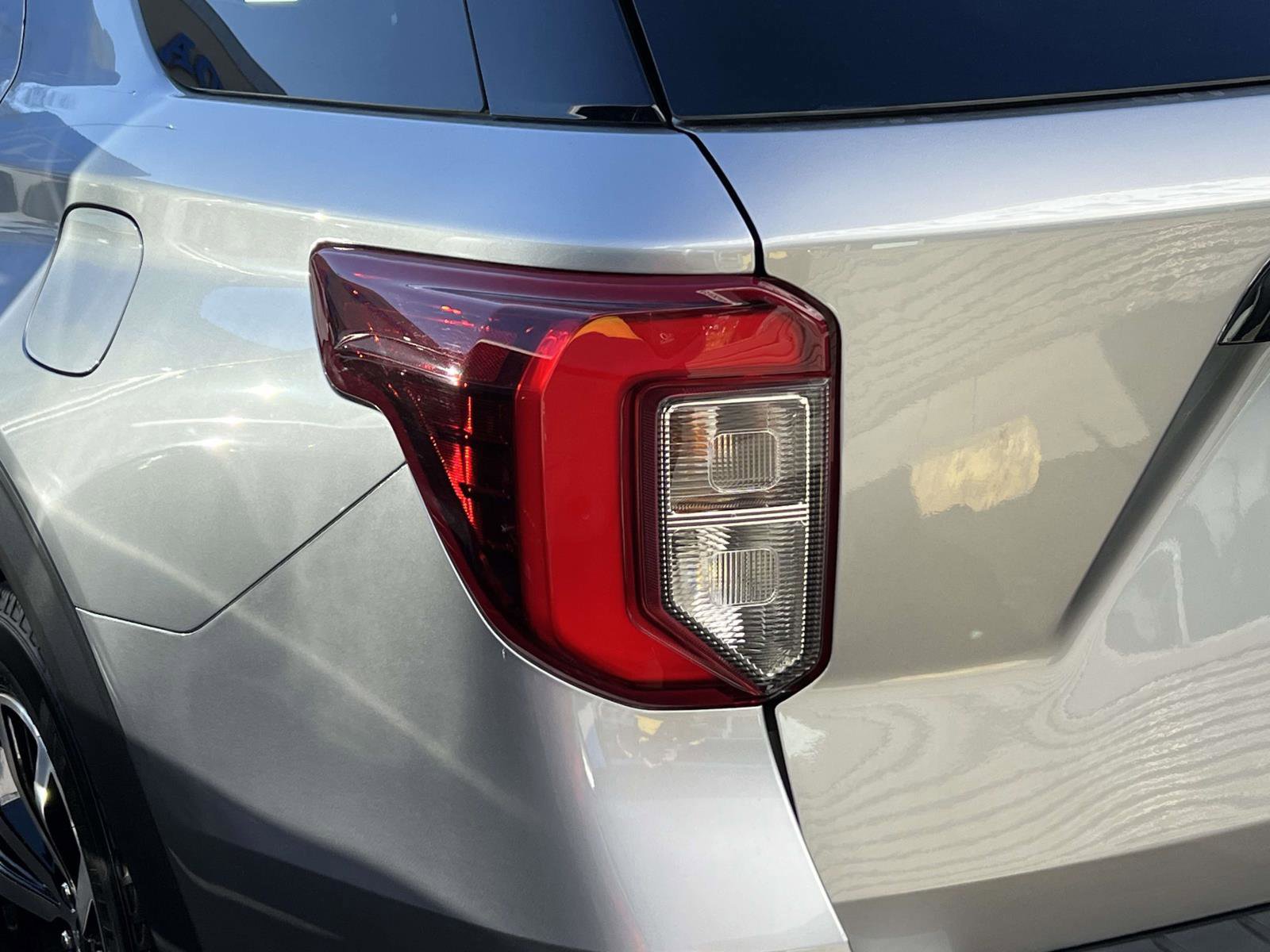 Certified 2022 Ford Explorer ST-Line w/ Class IV Trailer Tow Package image 10