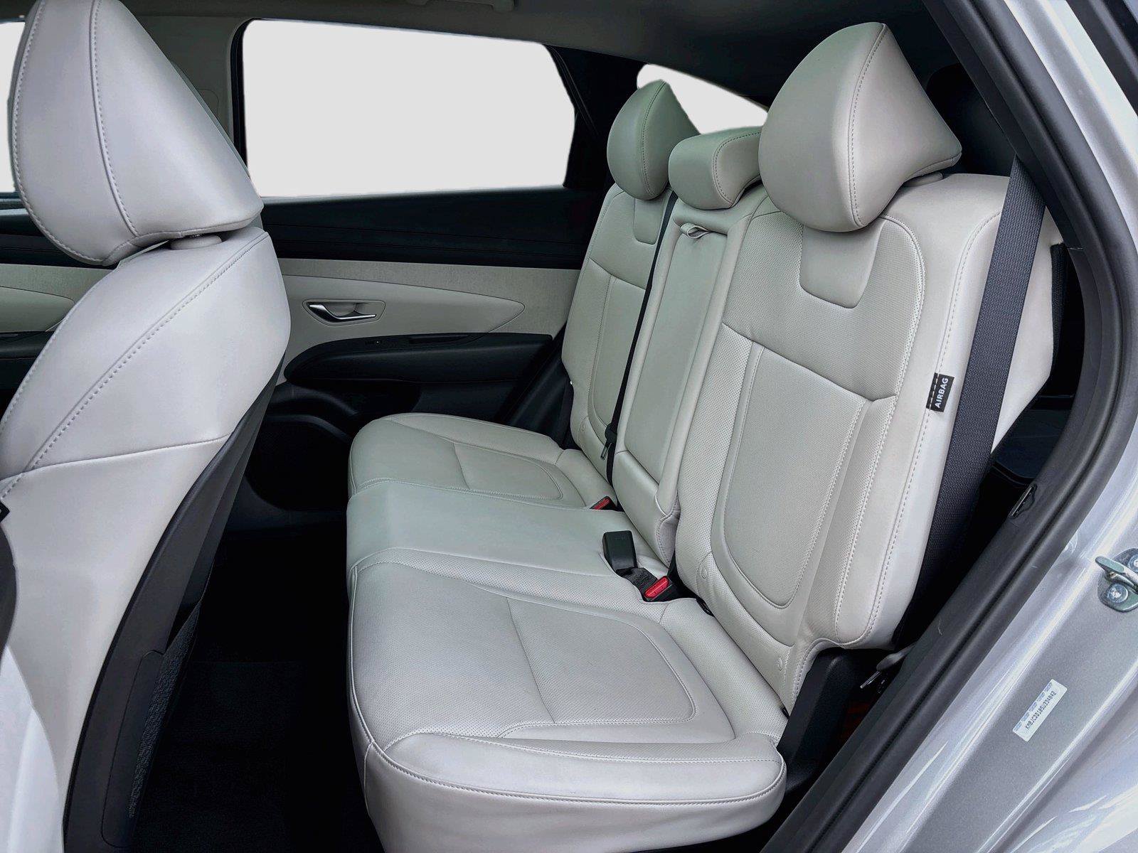 Certified 2025 Hyundai Tucson SEL AWD/4WD image 11