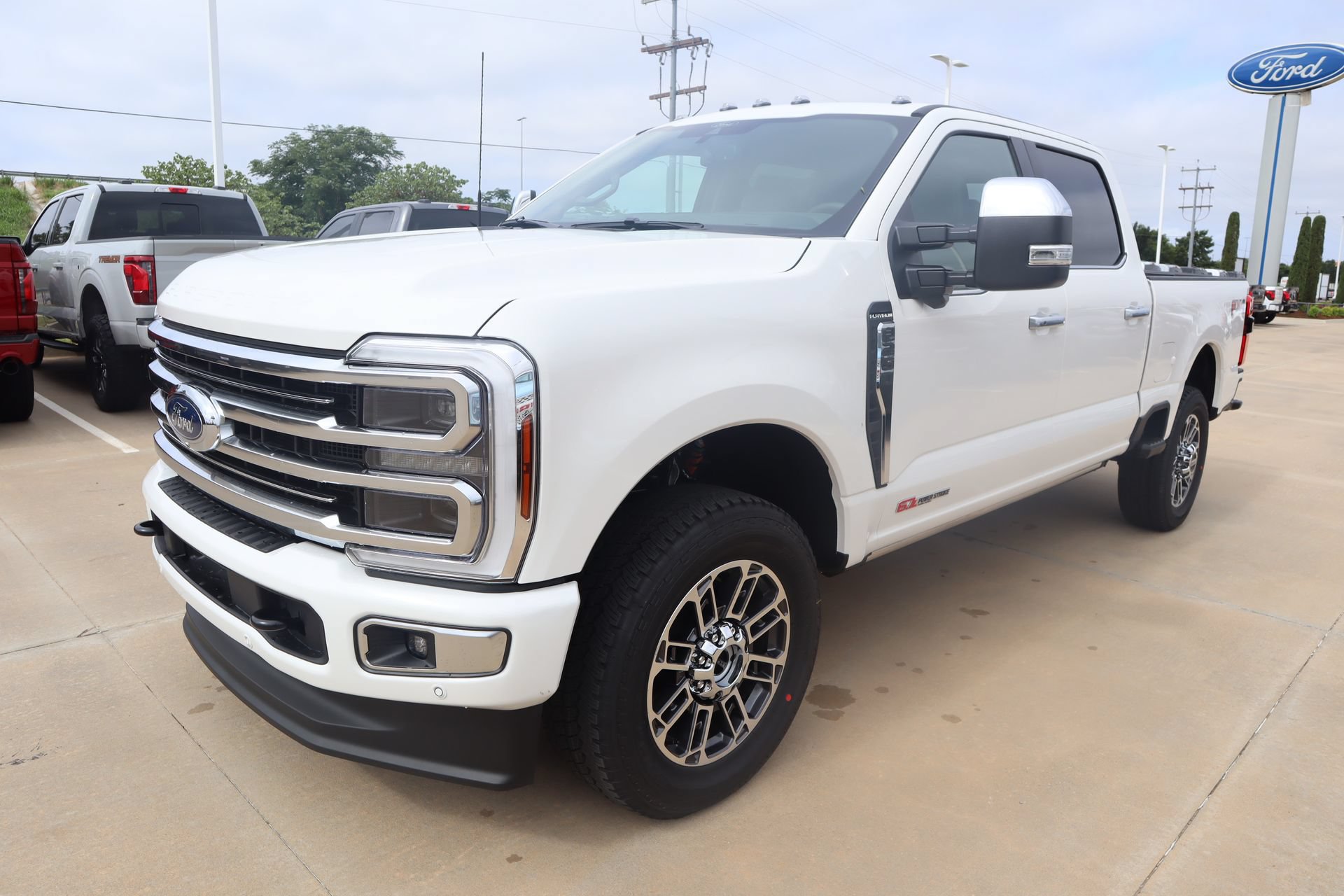New 2026 Ford F250 Platinum w/ Platinum Plus Package AWD/4WD image 11