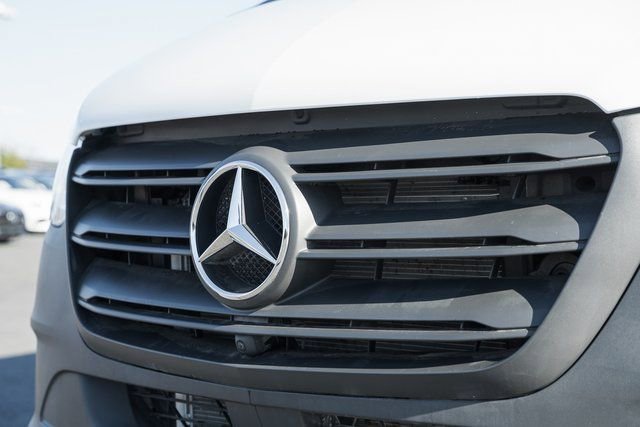Used 2024 Mercedes-Benz Sprinter 2500 image 11