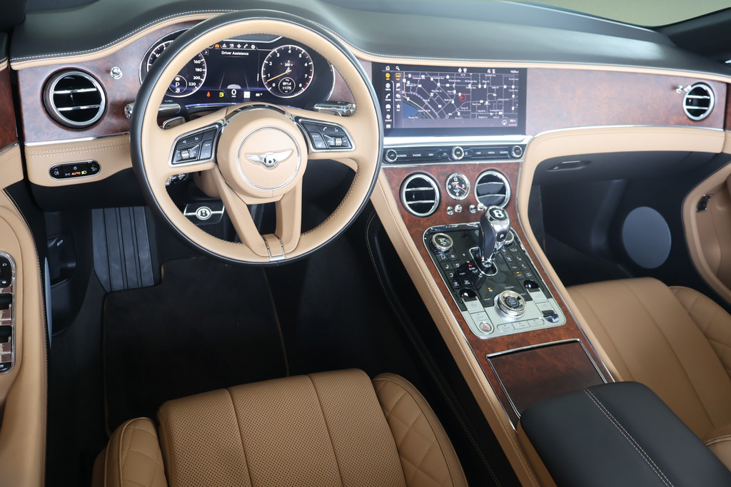 Used 2022 Bentley Continental GT AWD/4WD image 3