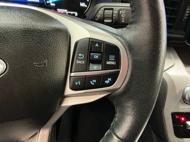 Used 2023 Ford Explorer XLT image 27