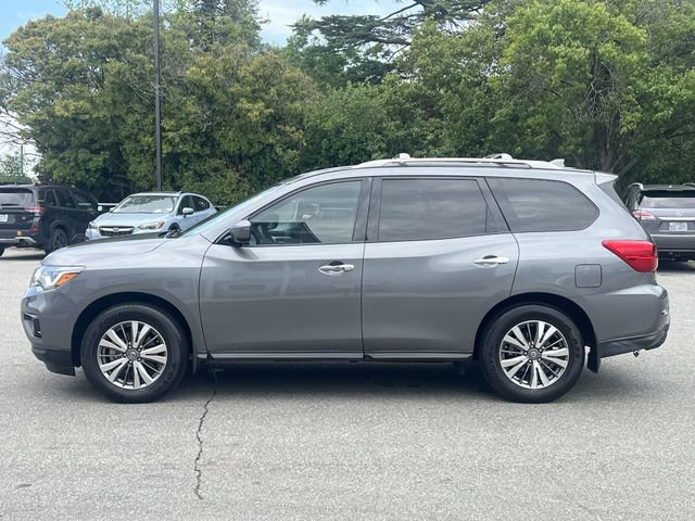 Used 2019 Nissan Pathfinder SV AWD/4WD image 10