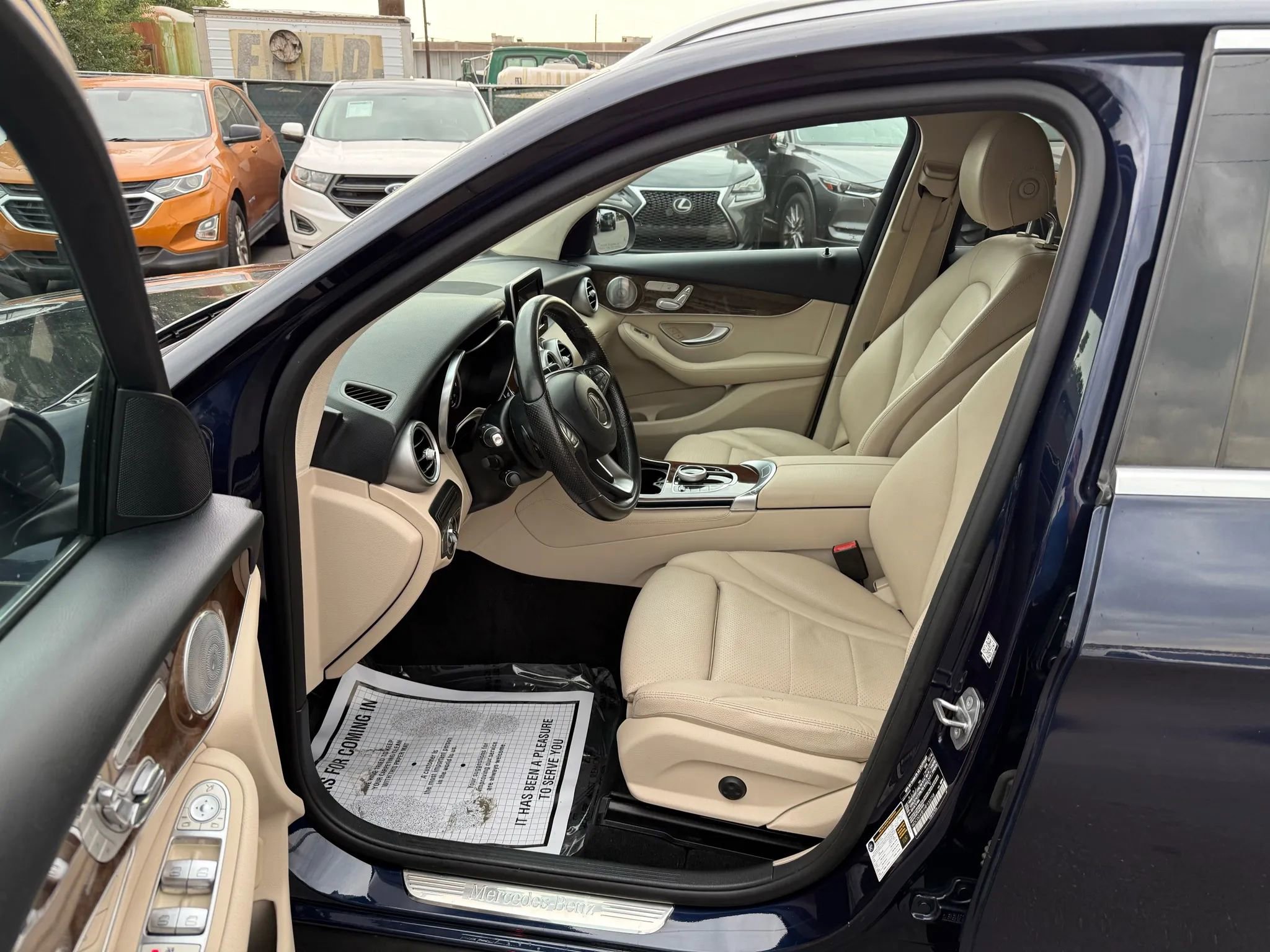 Used 2017 Mercedes-Benz GLC 300 image 14