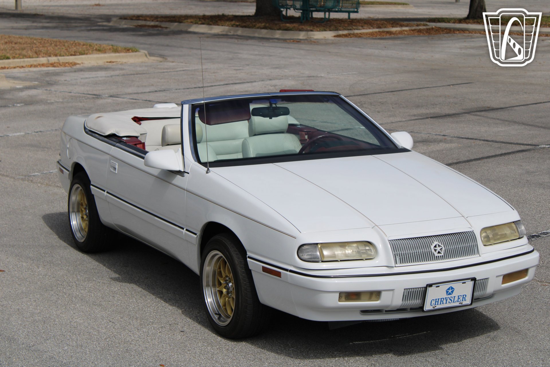 Used 1994 Chrysler LeBaron GTC FWD image 12