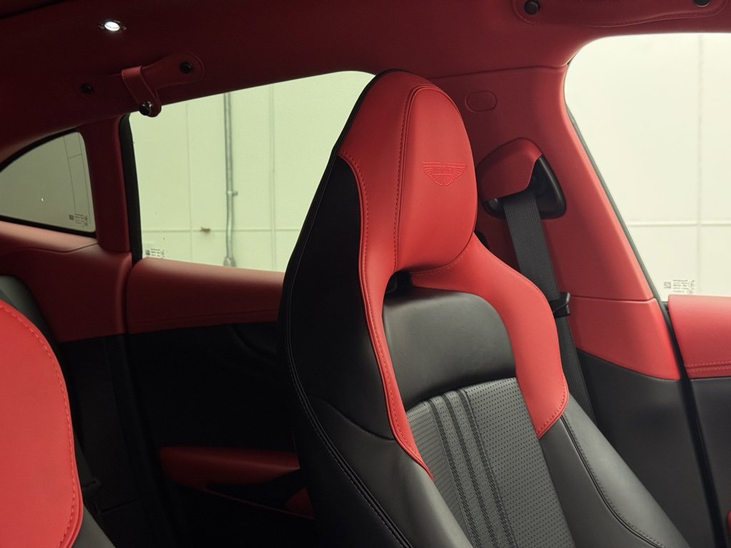 Used 2025 Aston Martin DBX 707 image 61