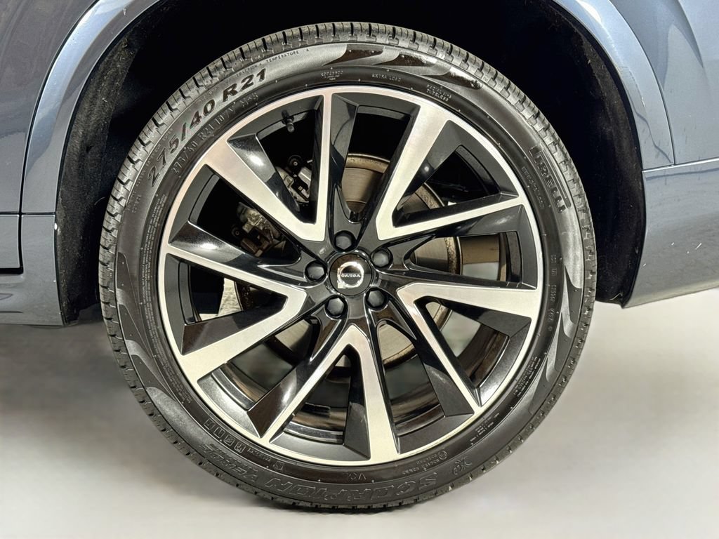 Used 2022 Volvo XC90 T6 Momentum w/ Advanced Package AWD/4WD image 9
