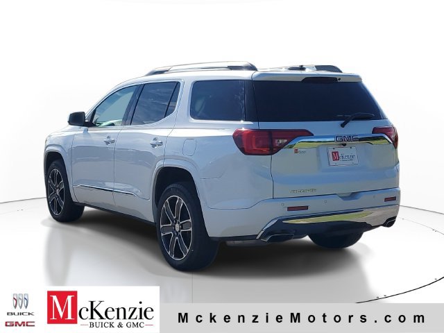 Used 2019 GMC Acadia Denali w/ Technology Package FWD image 3