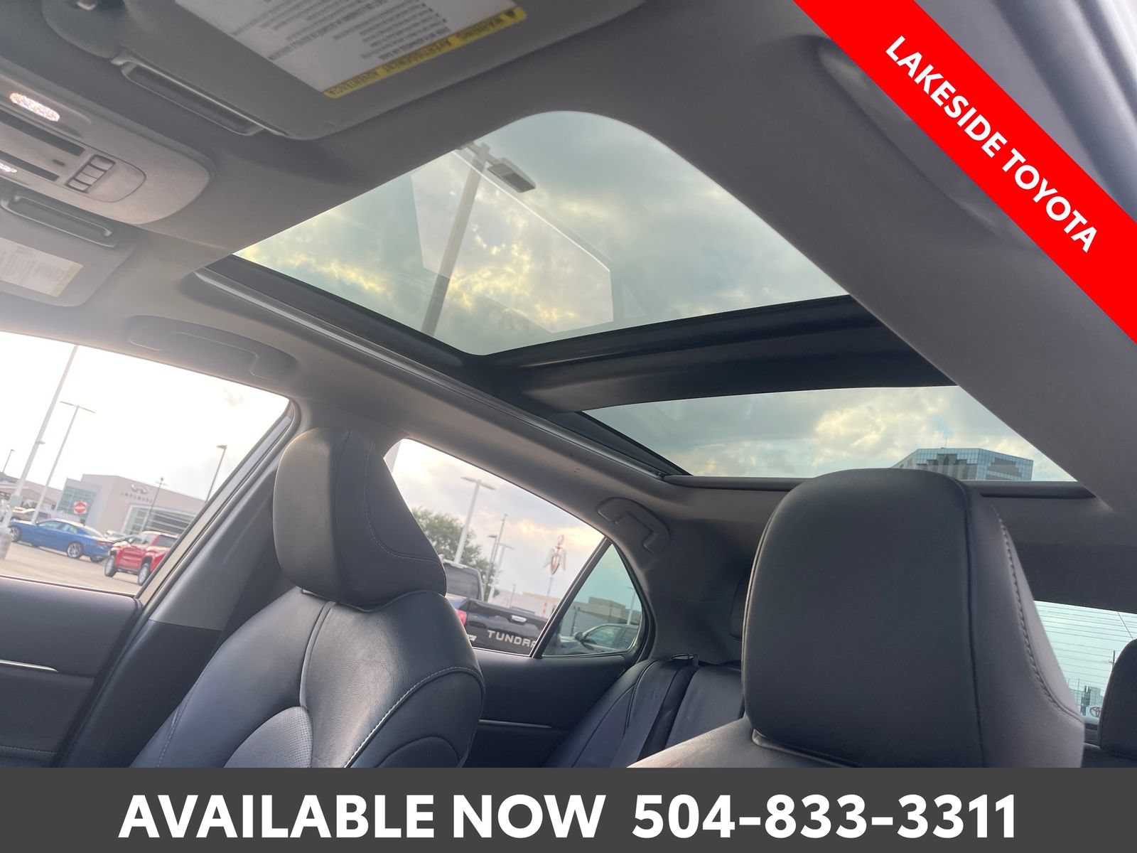 Used 2018 Toyota Camry XSE FWD image 28