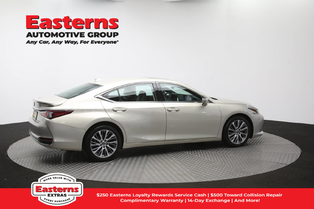 Used 2021 Lexus ES 250 w/ Premium Package AWD/4WD image 48