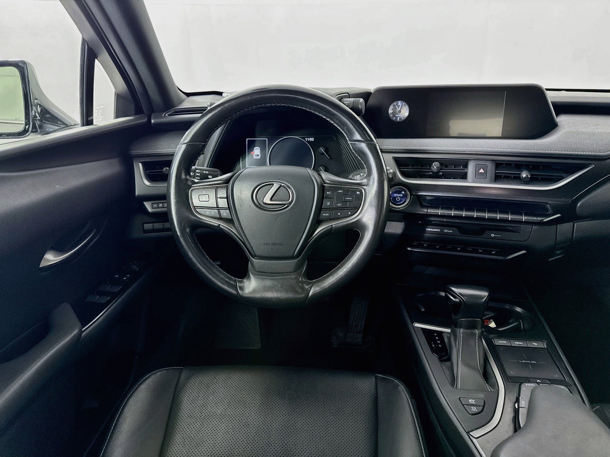 Used 2019 Lexus UX 250h w/ Premium Package AWD/4WD image 22