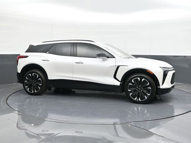 New 2025 Chevrolet Blazer EV RS w/ Super Cruise Package image 19