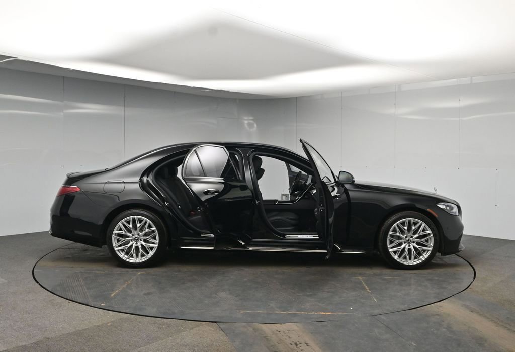 Used 2023 Mercedes-Benz S 500 4MATIC w/ AMG Line image 76