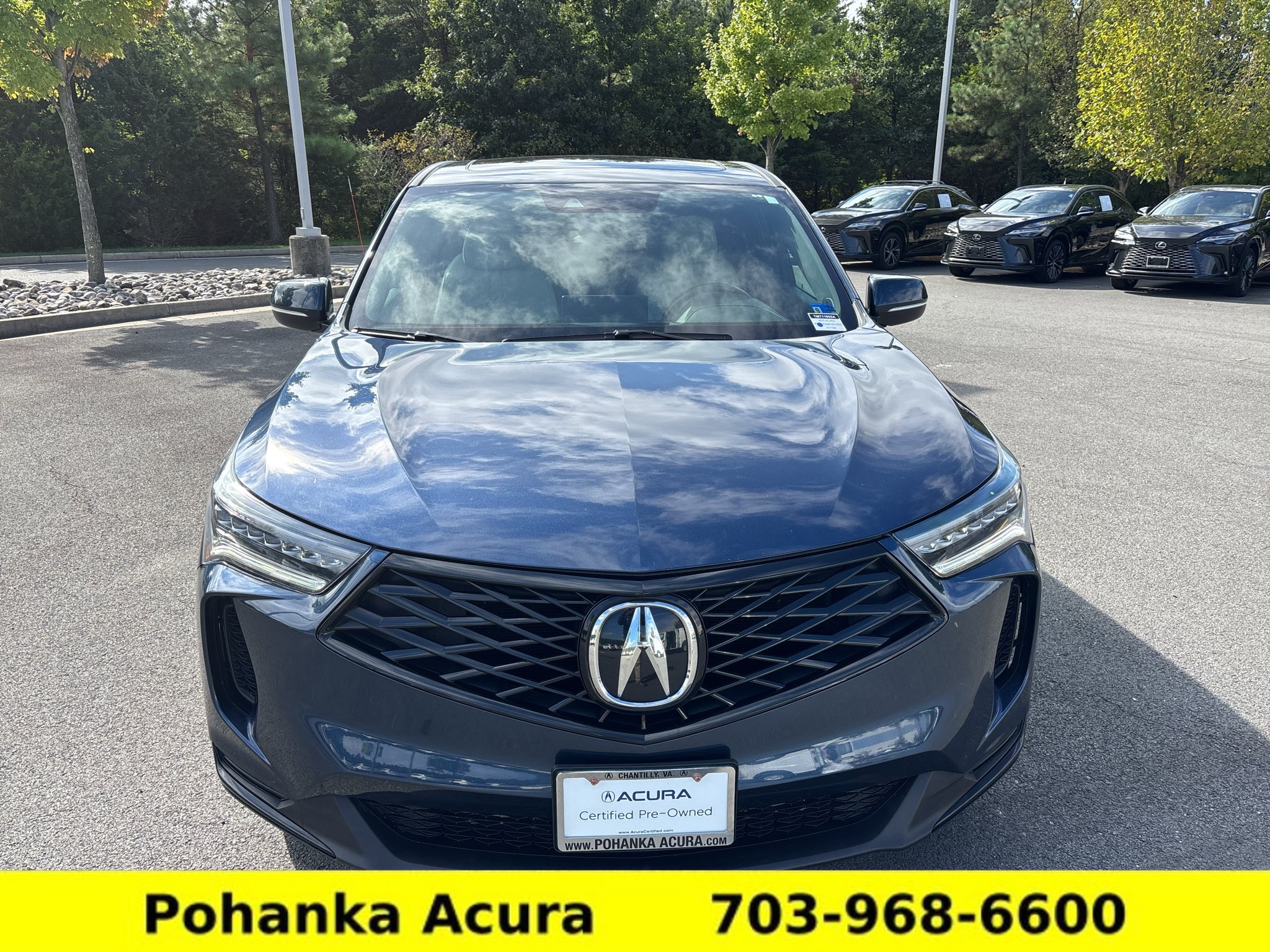 Used 2025 Acura RDX SH-AWD image 2