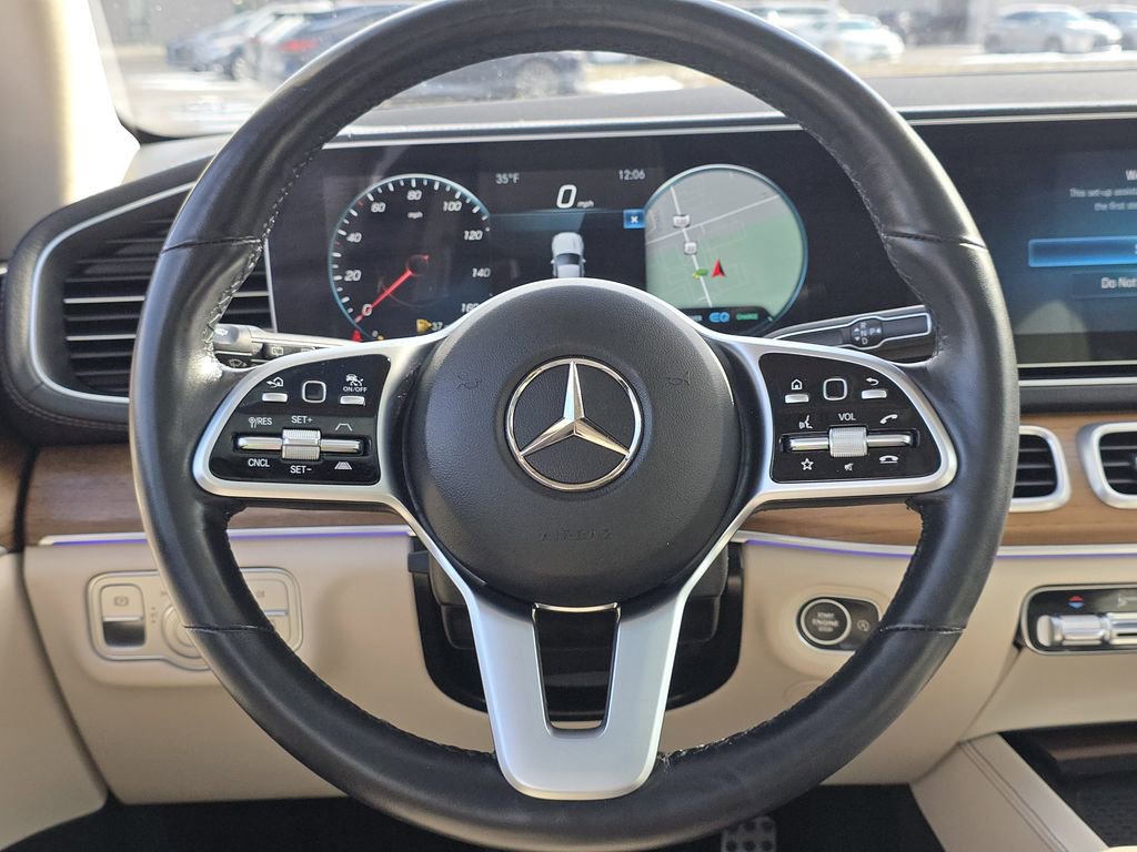 Used 2022 Mercedes-Benz GLS 450 4MATIC image 27