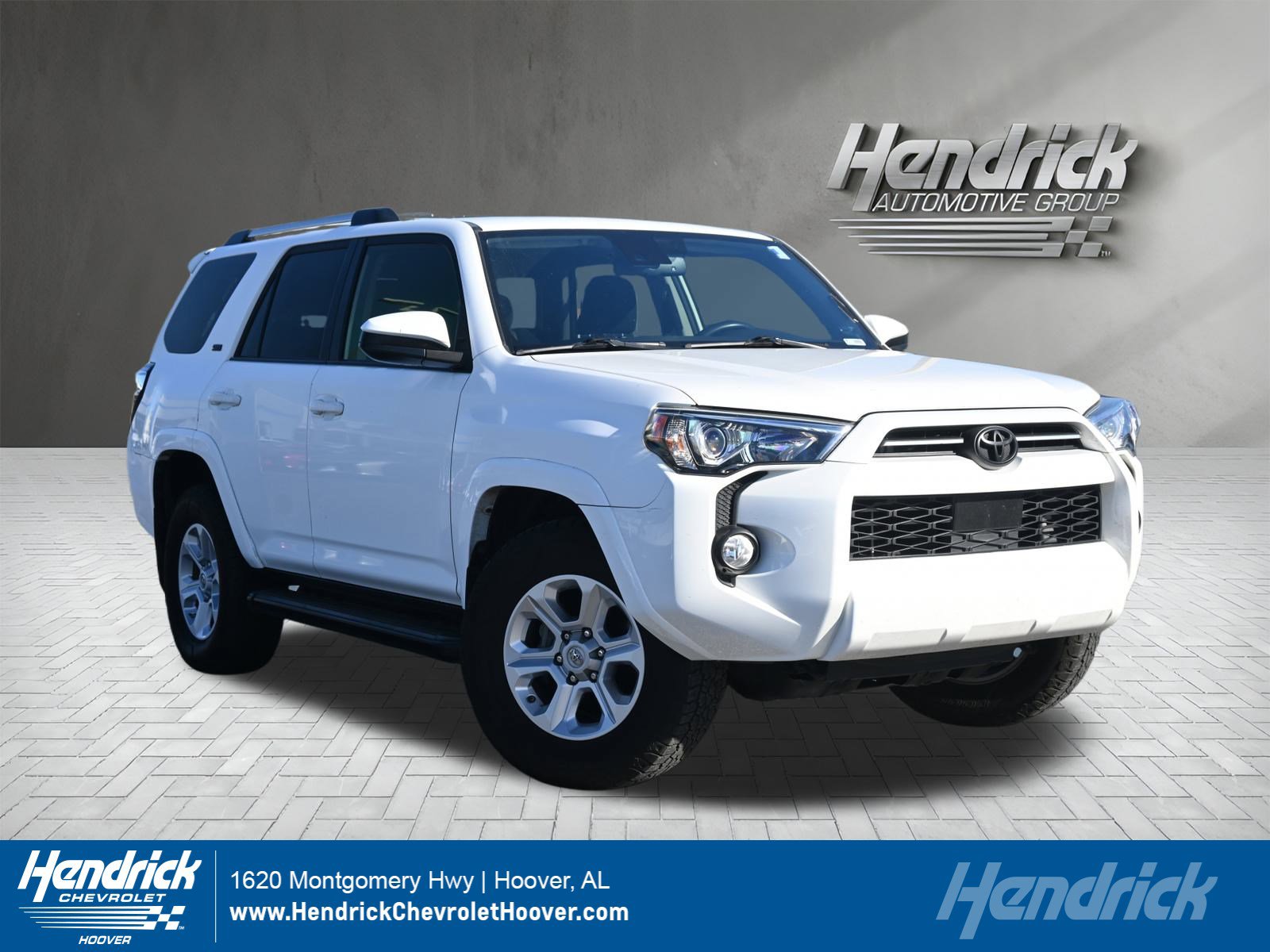 Used 2020 Toyota 4Runner SR5 image 1
