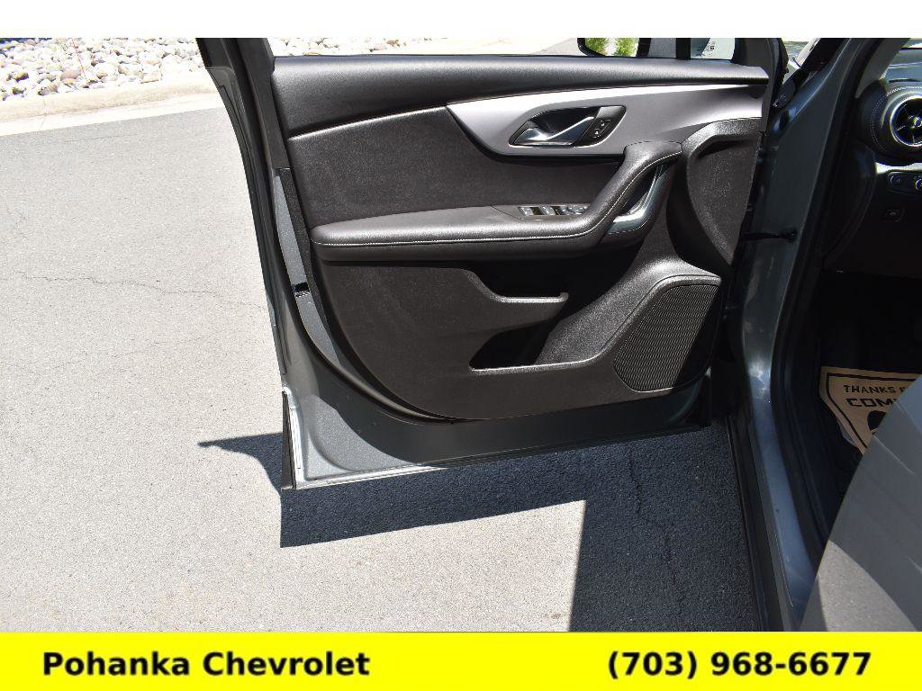 Certified 2025 Chevrolet Blazer LT w/ LPO, Floor Liner Package AWD/4WD image 23