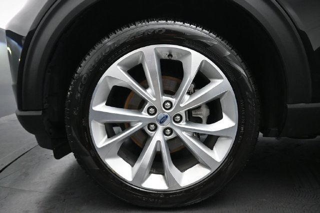 Used 2023 Ford Explorer Platinum w/ Technology Package AWD/4WD image 34
