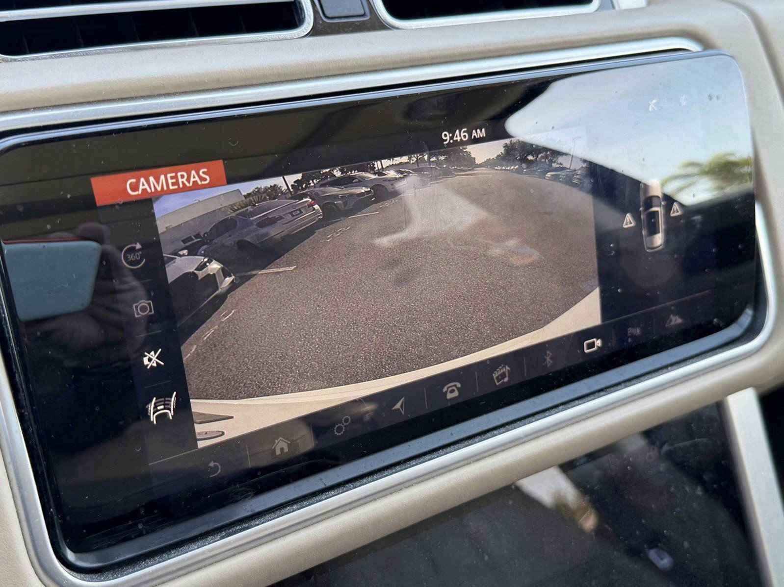 Used 2018 Land Rover Range Rover Long Wheelbase Supercharged image 32