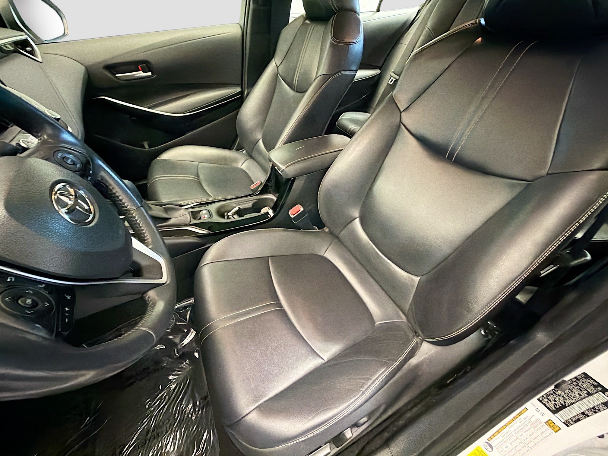 Used 2022 Toyota Corolla XLE FWD image 11