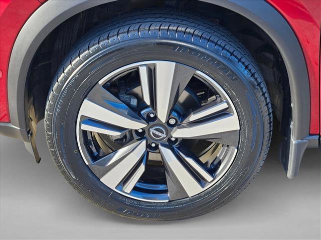 Used 2022 Nissan Rogue Platinum w/ Head-Up Display Package FWD image 23