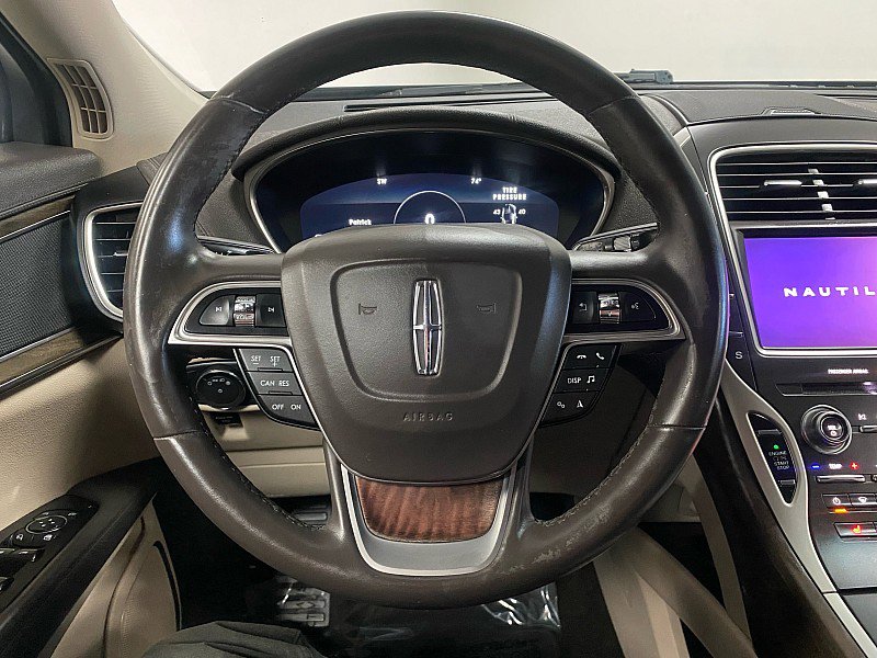 Used 2019 Lincoln Nautilus Select FWD image 19