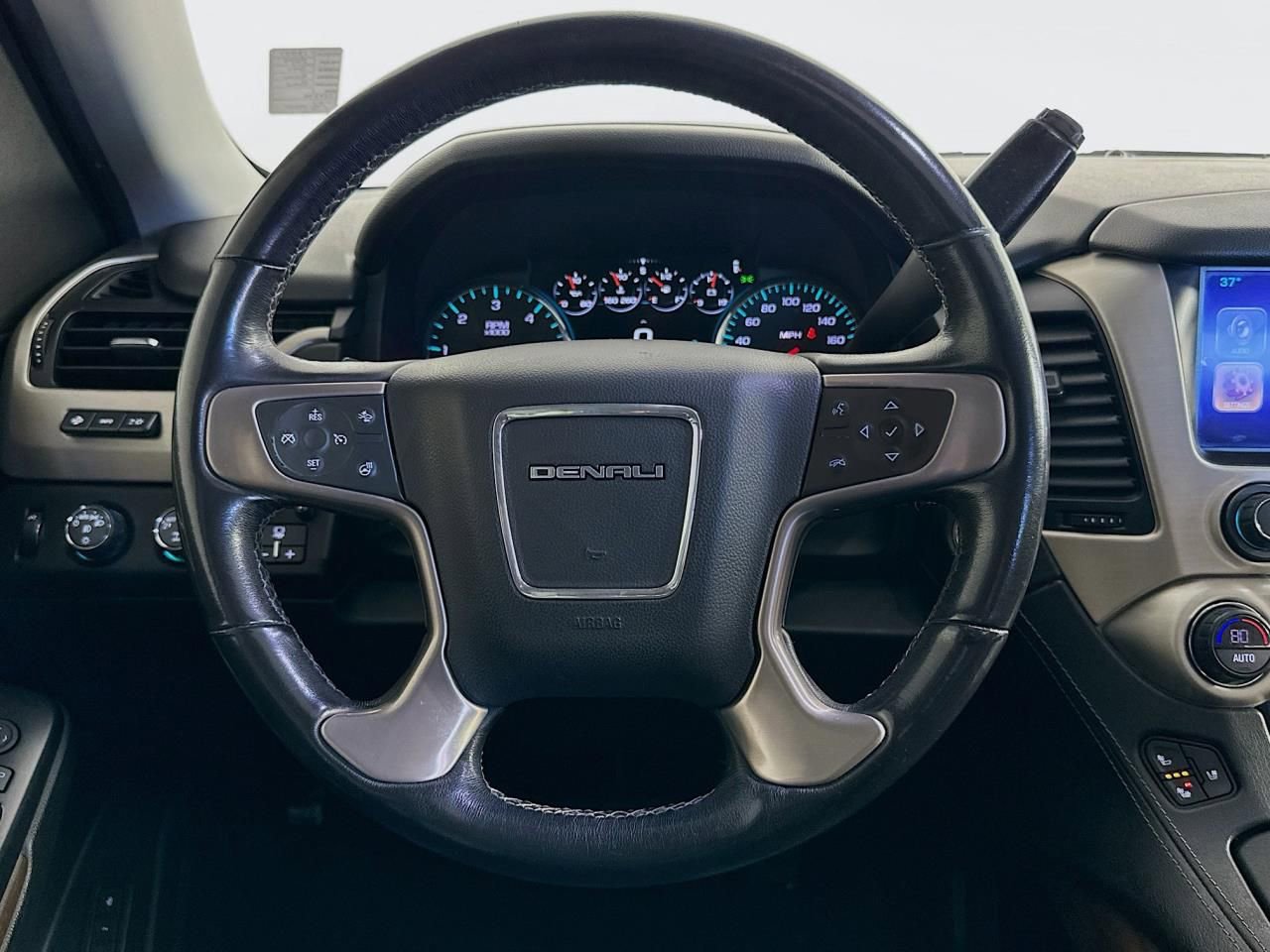 Used 2019 GMC Yukon Denali image 14
