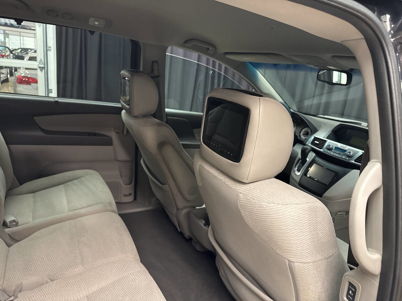 Used 2011 Honda Odyssey EX image 29