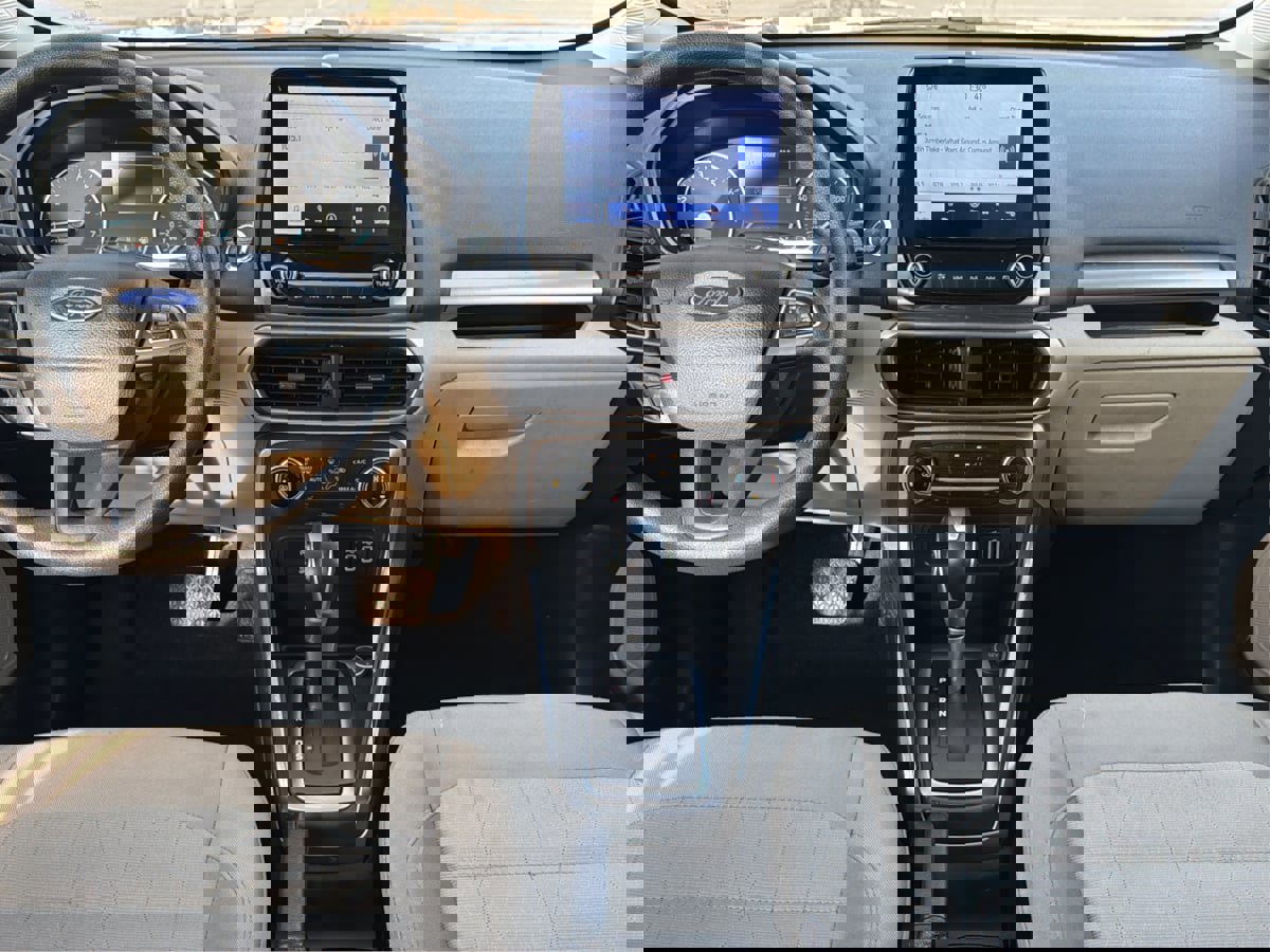 Used 2021 Ford EcoSport SE w/ SE Convenience Package image 17