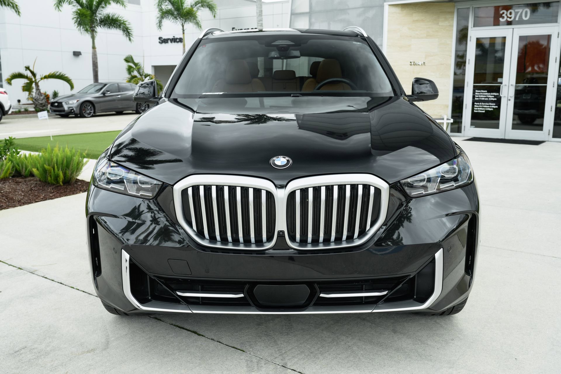 Used 2024 BMW X5 sDrive40i w/ Premium Package image 4