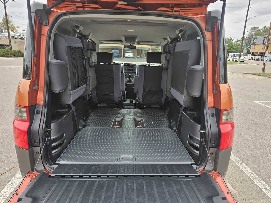 Used 2004 Honda Element EX image 22