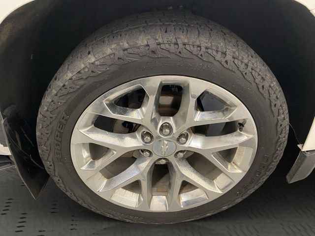 Used 2017 Chevrolet Suburban Premier AWD/4WD image 37