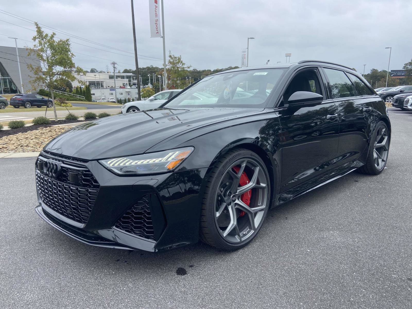 New 2026 Audi RS 6 performance image 3