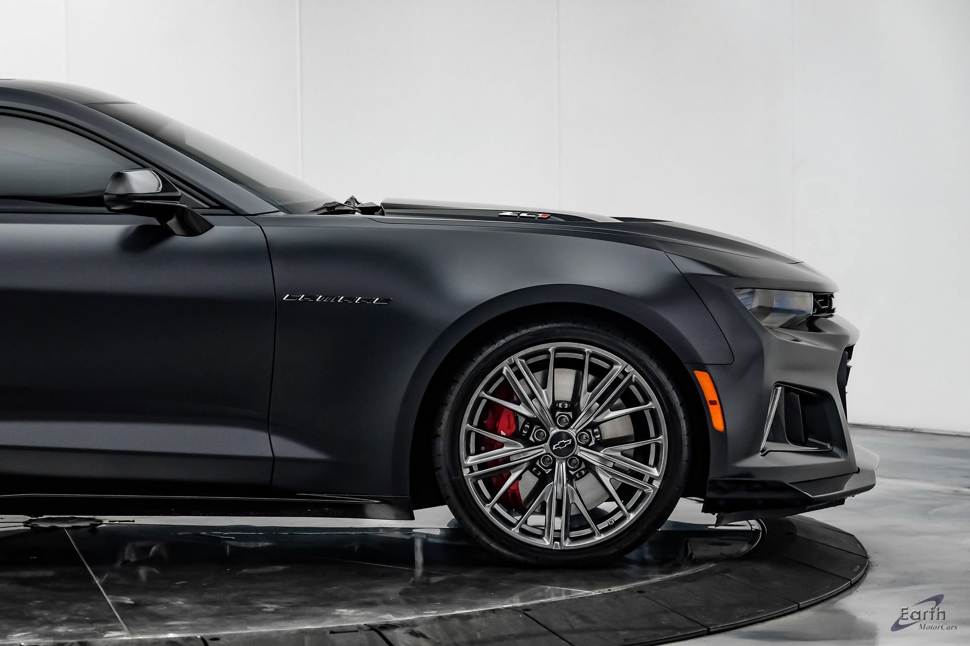 Used 2024 Chevrolet Camaro ZL1 RWD image 20