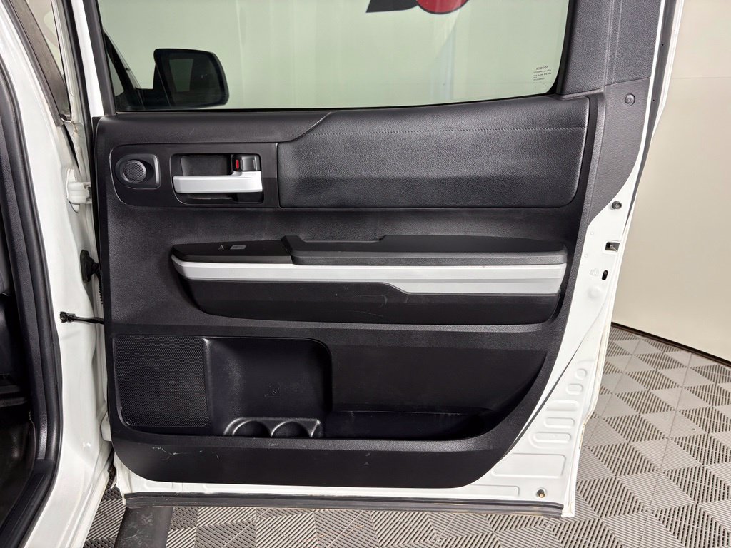 Used 2020 Toyota Tundra SR5 w/ SR5 Leather Package AWD/4WD image 45