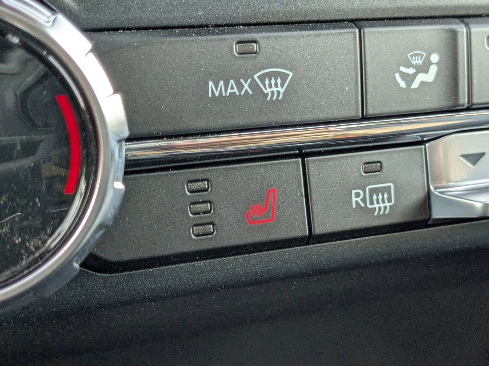 New 2025 Ford F150 XLT w/ Equipment Group 302A MID AWD/4WD image 25