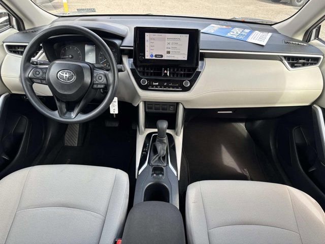 Certified 2024 Toyota Corolla Cross L image 21