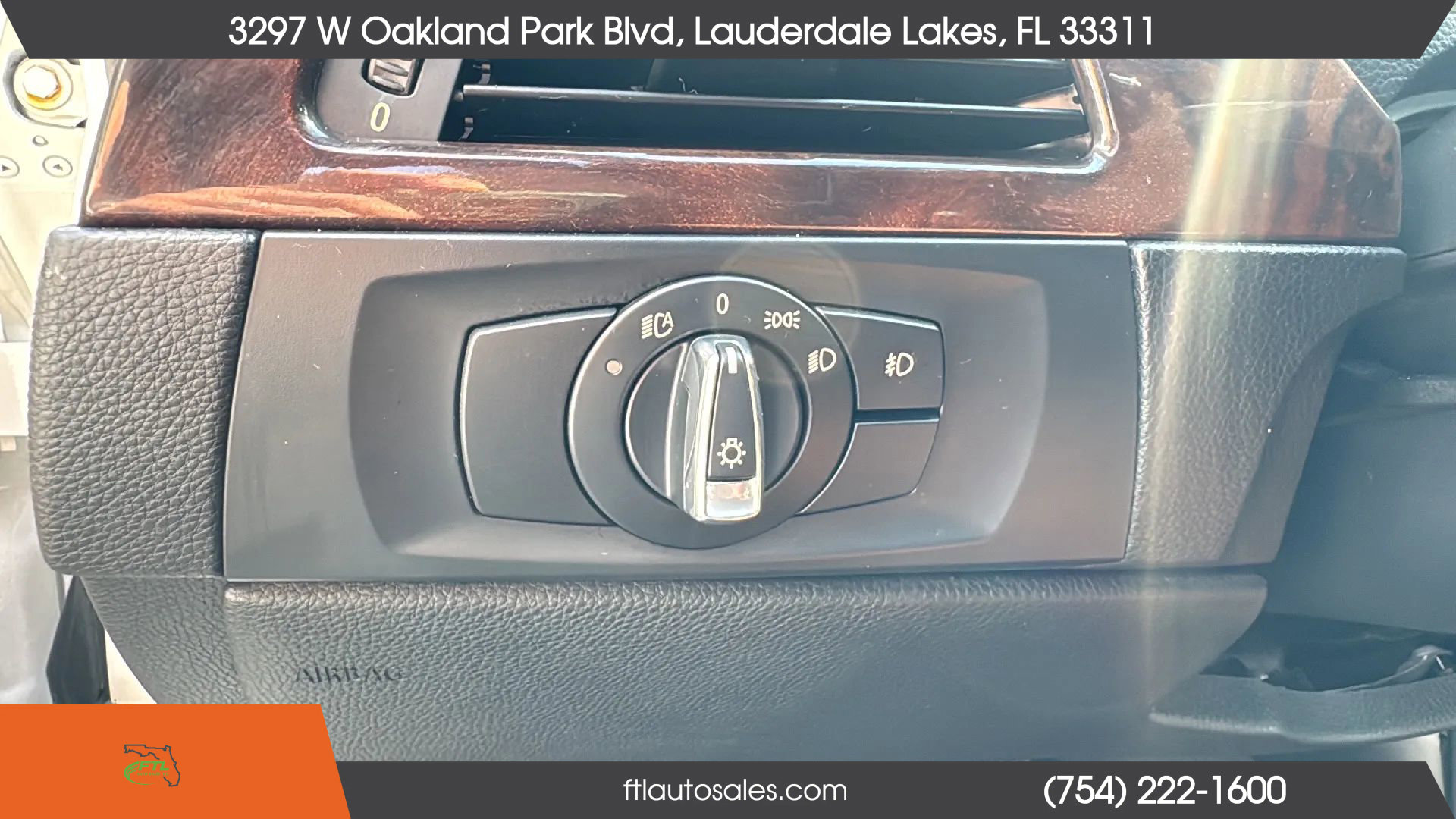 Used 2010 BMW 335i Convertible image 50