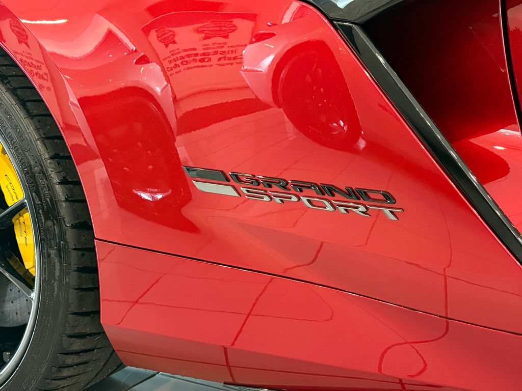 New 2027 Chevrolet Corvette Grand Sport w/ Z52 Sport Performance Package RWD image 9