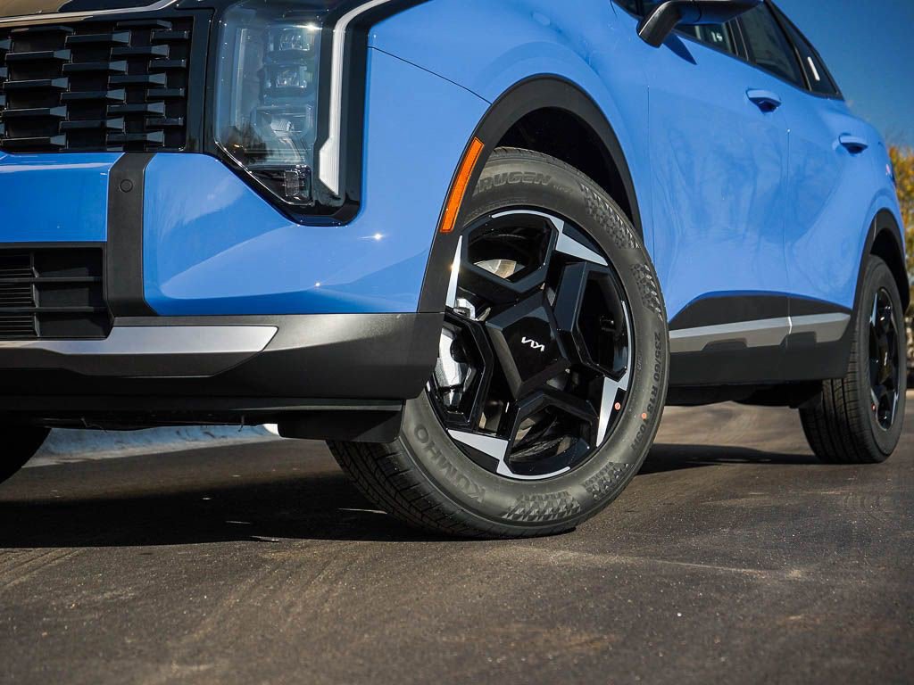 New 2026 Kia Sportage EX w/ EX Panorama Roof Package image 6