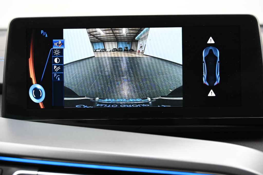 Used 2016 BMW i8 AWD/4WD image 29