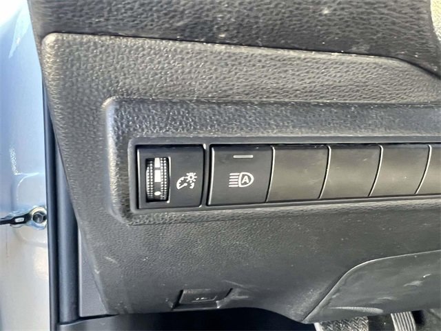 Used 2020 Toyota Corolla SE image 16