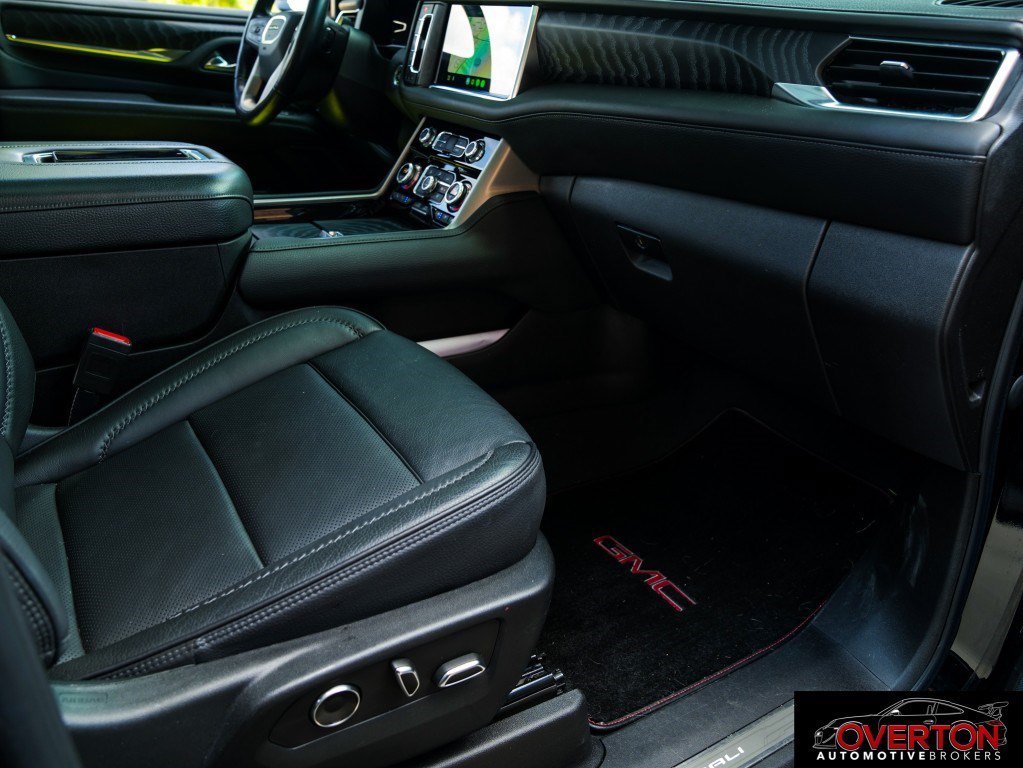 Used 2023 GMC Yukon Denali w/ Denali Reserve Package AWD/4WD image 38