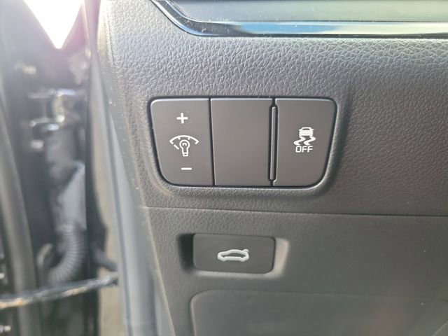 Used 2025 Kia K5 GT-Line w/ GT-Line Premium Package image 19