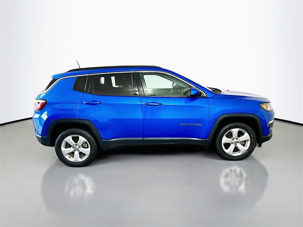 Used 2018 Jeep Compass Latitude w/ Popular Equipment Group image 8