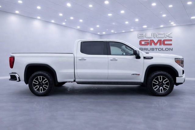 Used 2023 GMC Sierra 1500 AT4 w/ AT4 Preferred Package image 2