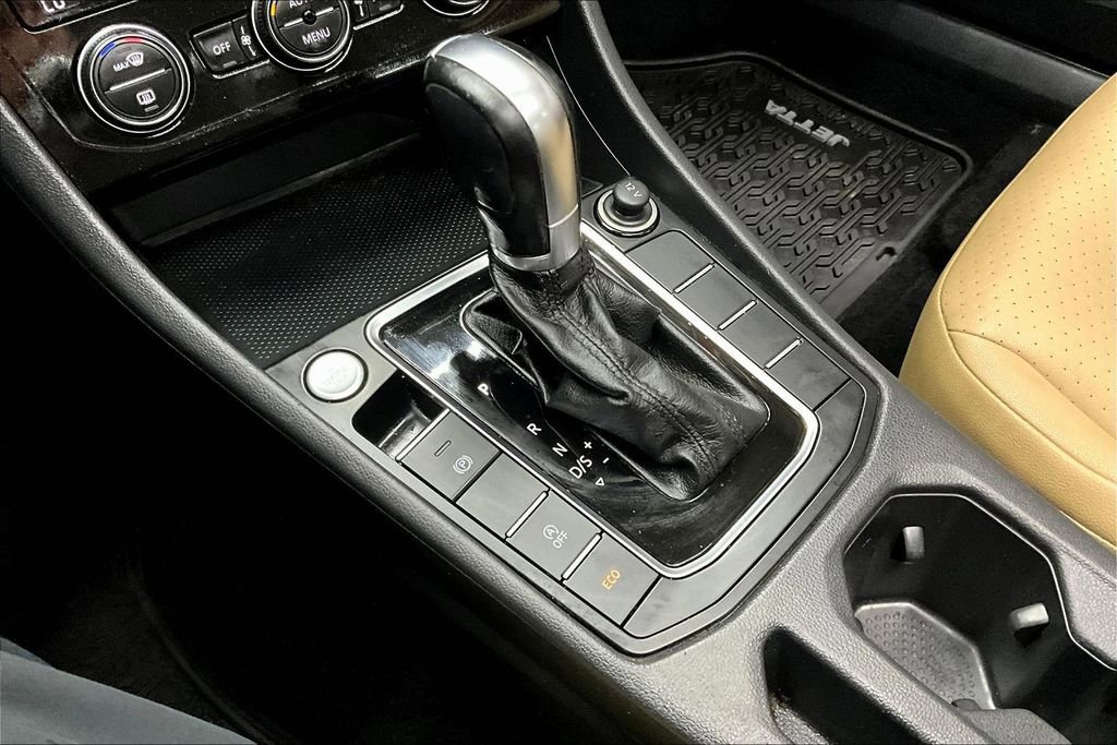 Used 2019 Volkswagen Jetta SE image 15