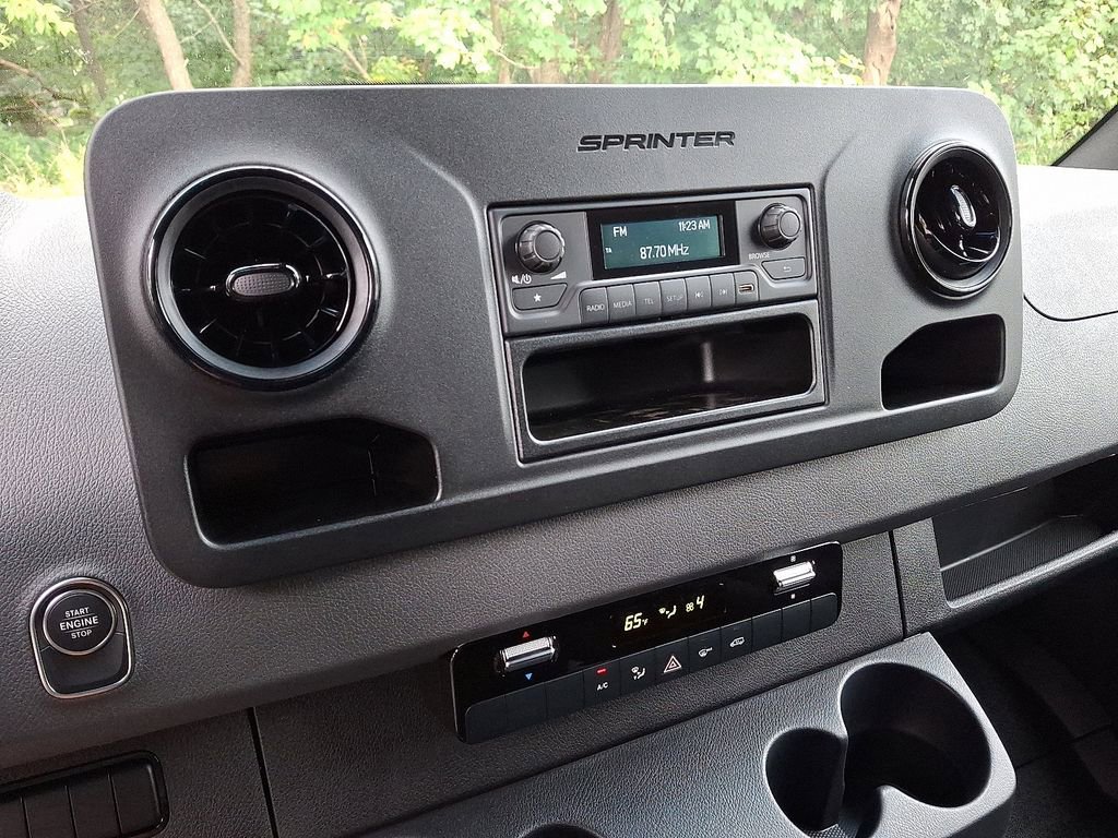 New 2025 Mercedes-Benz Sprinter 2500 image 12